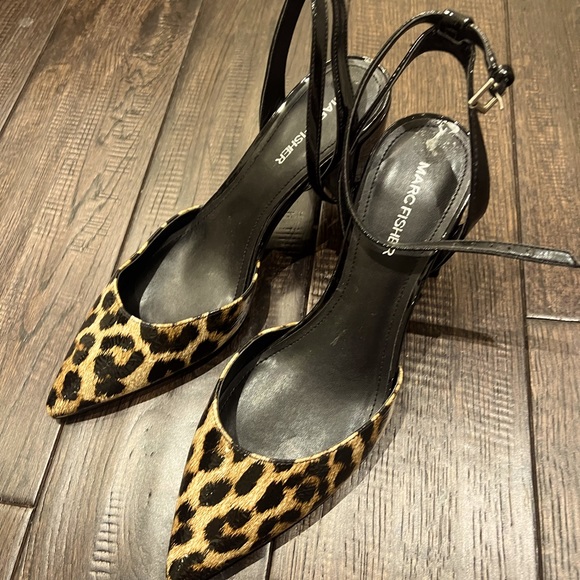 SZ 8 Marc Fisher Black + Leopard Heels - Picture 1 of 3